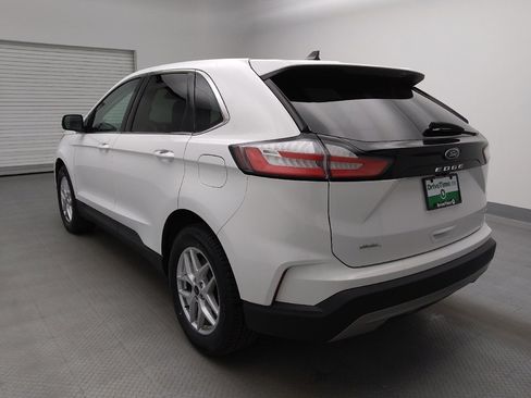 Used 2024 Ford Edge SEL image 5