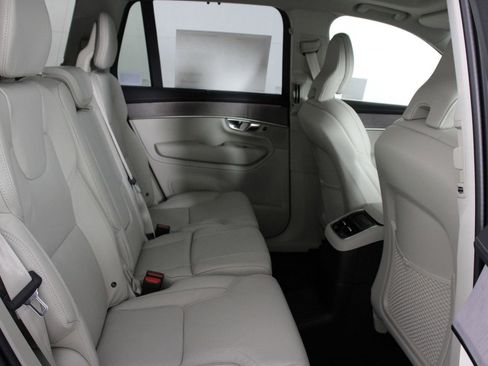 New 2026 Volvo XC90 T8 Ultra w/ Protection Package Premier image 11