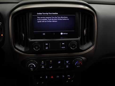 Used 2021 Chevrolet Colorado Z71 w/ Z71 Midnight Edition AWD/4WD image 22