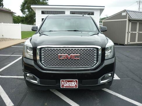 Used 2015 GMC Yukon Denali w/ Touring Package AWD/4WD image 3