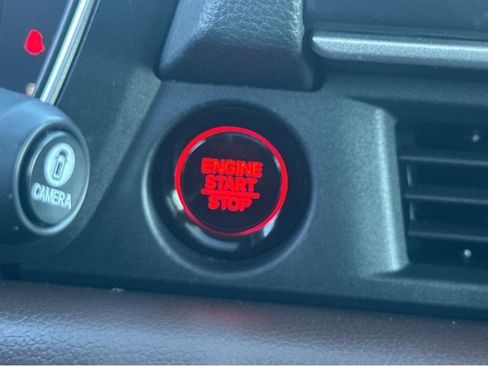 Used 2023 Honda Pilot Elite image 26