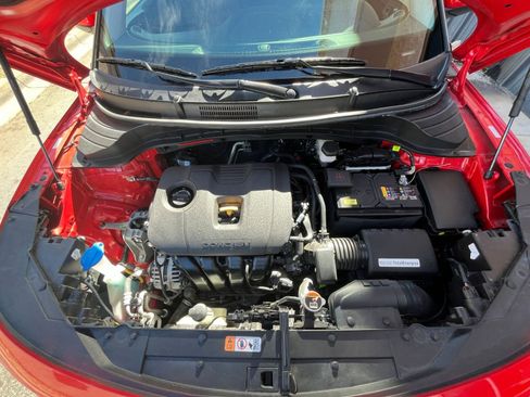 Used 2025 Kia Soul LX w/ LX Technology Package image 30