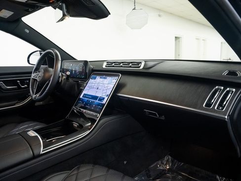 Used 2022 Mercedes-Benz S 580 4MATIC Sedan image 28
