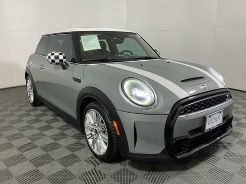 Certified 2023 MINI Cooper S image 4