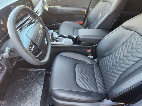 New 2026 Kia Sportage X-Line AWD/4WD image 12