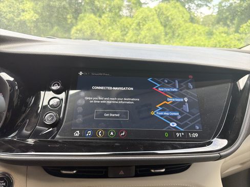 Certified 2023 Buick Envision Avenir FWD image 24