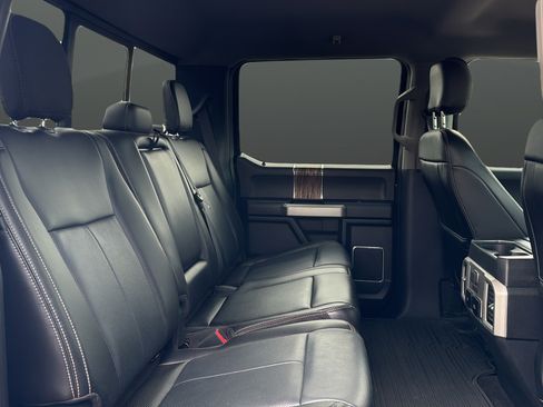 Used 2020 Ford F150 Lariat w/ Equipment Group 502A Luxury AWD/4WD image 28