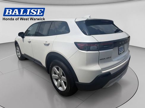 Used 2024 Honda Prologue EX image 3