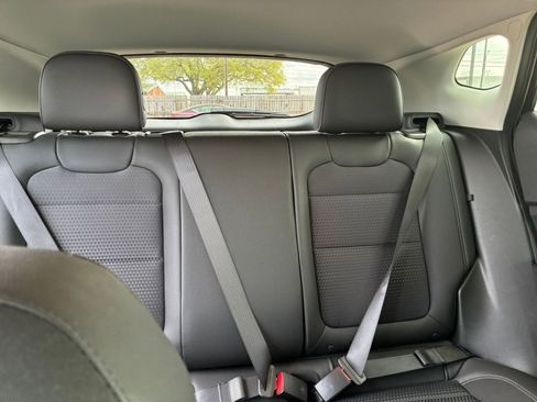 Used 2025 Chevrolet Trax LT w/ LT Convenience Package image 36