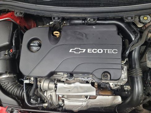 Used 2017 Chevrolet Cruze LT w/ Convenience Package image 30