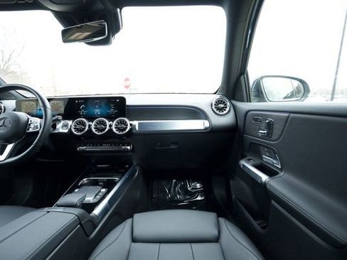 Certified 2023 Mercedes-Benz EQB 300 4MATIC image 27