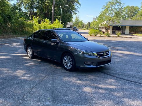 Used 2013 Honda Accord EX-L image 3