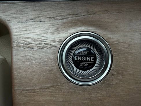 Used 2019 Mercedes-Benz E 450 4MATIC Coupe image 22