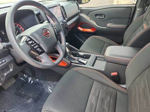 Used 2024 Nissan Frontier PRO-4X w/ Off-Road Protection Package AWD/4WD image 12