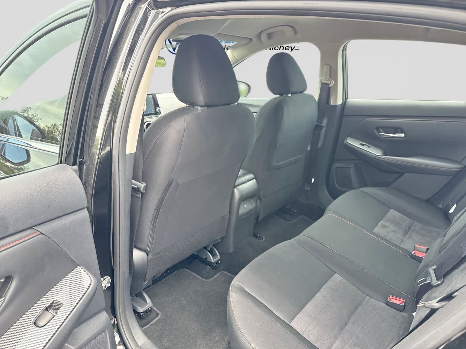 Used 2025 Nissan Sentra SR w/ Midnight Edition FWD image 25