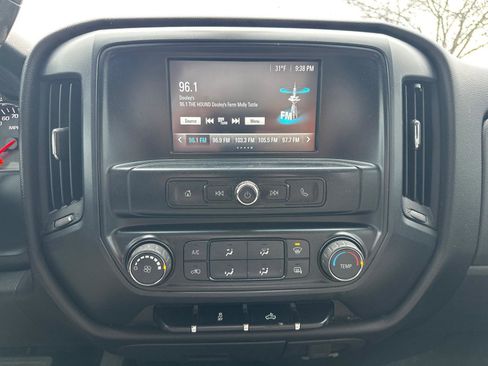 Used 2017 Chevrolet Silverado 2500 W/T image 13