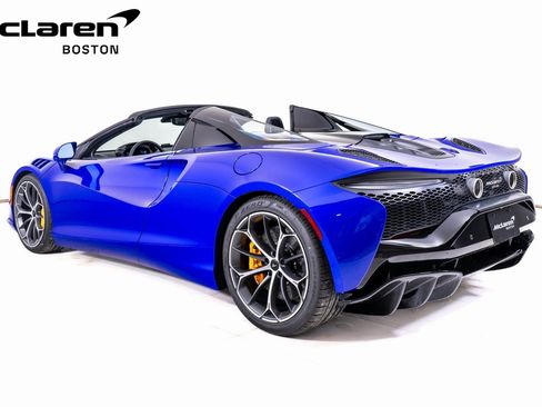 New 2026 McLaren Artura Spider image 5