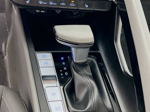 Certified 2023 Hyundai Elantra SEL w/ Convenience Package image 17