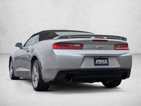 Used 2017 Chevrolet Camaro LT w/ Technology Package image 8