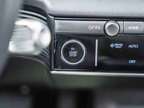 New 2025 Hyundai Ioniq 5 SEL image 22