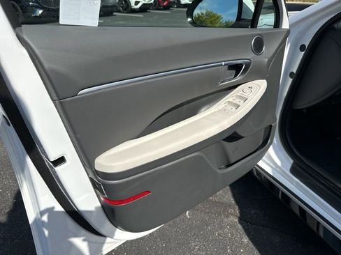 Used 2024 Hyundai Sonata SEL image 27