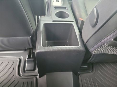 Used 2014 Toyota FJ Cruiser 4WD image 13