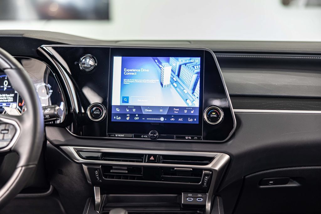 Used 2025 Lexus RX 350 Premium w/ Accessory Package (P1) AWD/4WD image 36
