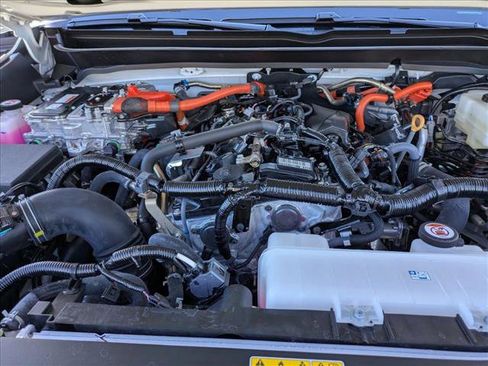 Certified 2025 Toyota Tacoma TRD Sport image 21