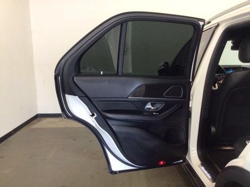 Used 2020 Mercedes-Benz GLE 350 4MATIC image 15