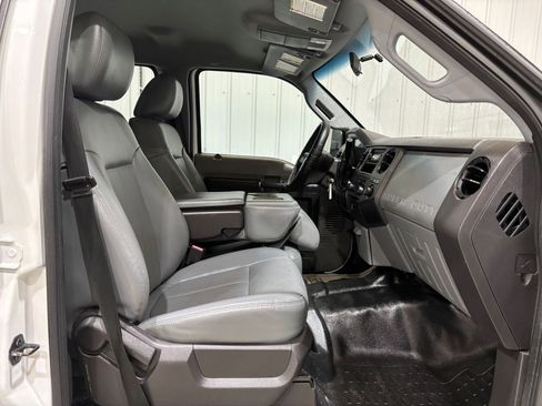 Used 2015 Ford F250 XL w/ Power Equipment Group image 12