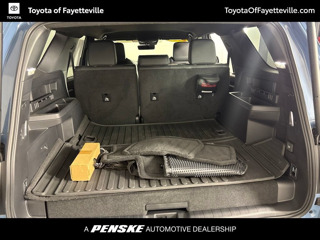 Certified 2025 Toyota 4Runner TRD Off-Road Premium AWD/4WD image 10