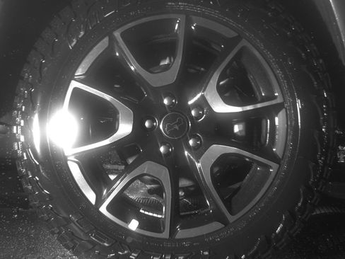 Used 2025 Jeep Compass Trailhawk image 15