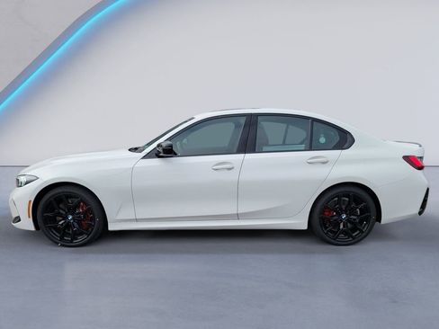 Certified 2025 BMW 330i xDrive Sedan w/ M Sport Package image 5