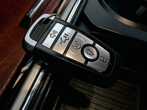 Used 2020 Ford F250 King Ranch w/ King Ranch Ultimate Package image 36