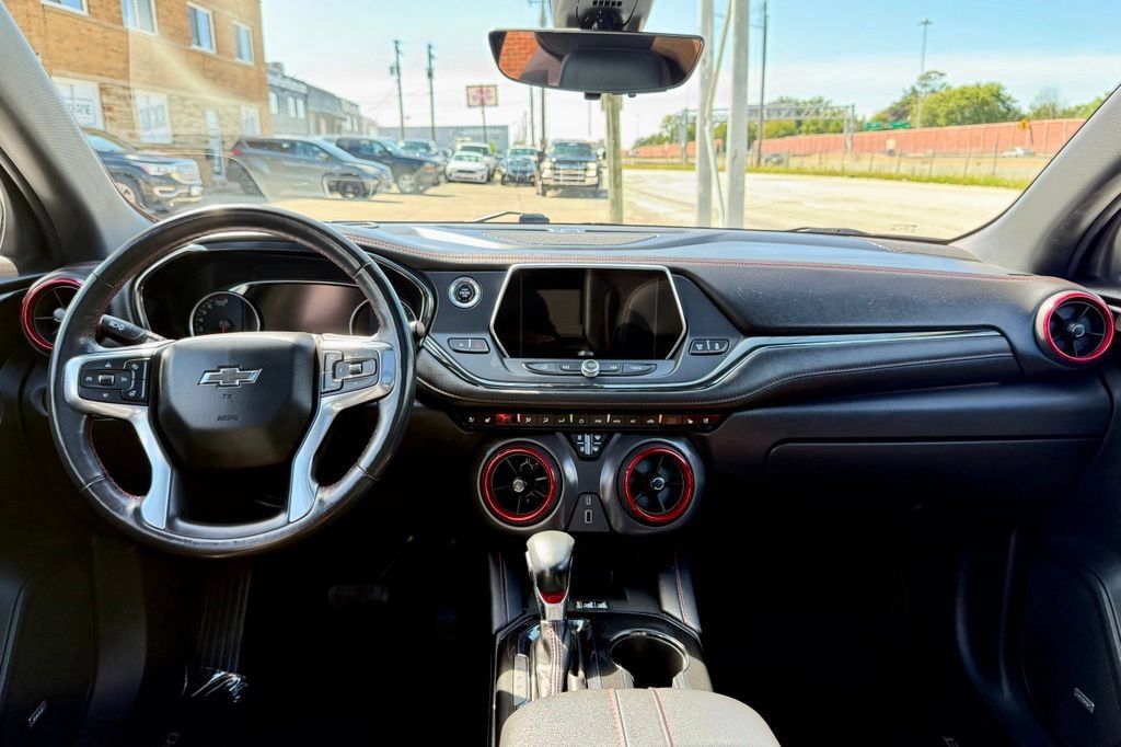 Used 2020 Chevrolet Blazer RS AWD/4WD image 25