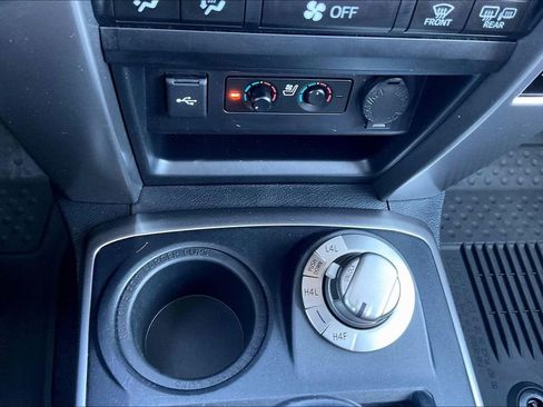 Used 2023 Toyota 4Runner Limited image 16