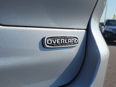 Used 2024 Jeep Grand Cherokee L Overland w/ Advanced Protech Group III image 6