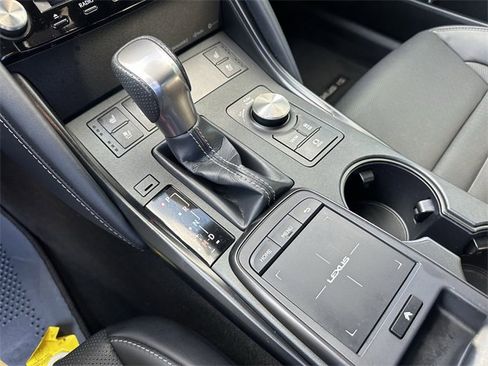 Used 2022 Lexus IS 350 F Sport image 17