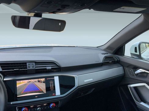 New 2025 Audi Q3 2.0T Premium image 29