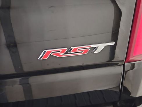 Used 2022 Chevrolet Silverado 1500 RST image 22