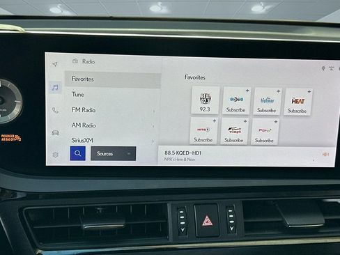 Used 2024 Lexus ES 350 w/ Premium Package image 24