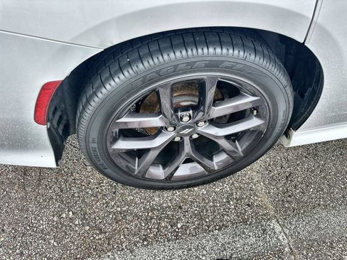 Used 2020 Dodge Charger R/T w/ Plus Group RWD image 8