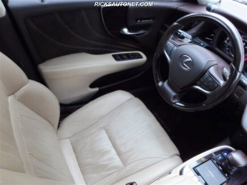 Used 2018 Lexus LS 500 AWD w/ Interior Upgrade Package image 8