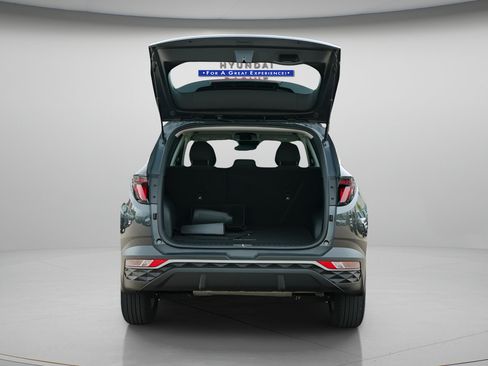 Certified 2024 Hyundai Tucson SE AWD/4WD image 10