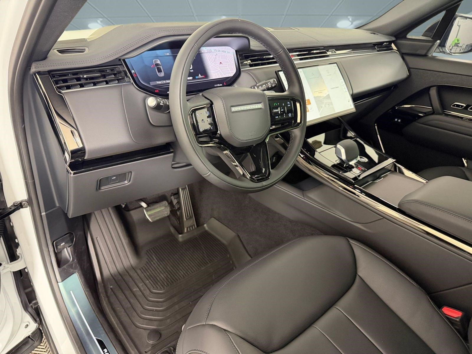 New 2026 Land Rover Range Rover Sport Dynamic SE AWD/4WD image 4