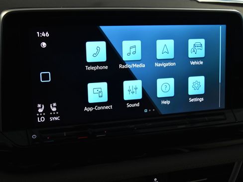 New 2026 Volkswagen Atlas SE image 9