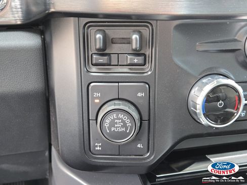 New 2025 Ford F250 Lariat w/ Lariat Ultimate Package image 15