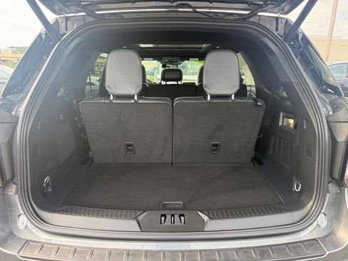 Certified 2026 Ford Explorer ST w/ Sun And Sound Package AWD/4WD image 8