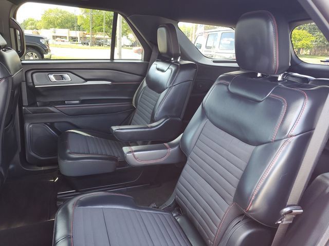 Used 2026 Ford Explorer ST-Line AWD/4WD image 25