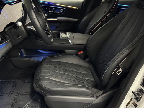 Certified 2023 Mercedes-Benz EQS 580 4MATIC Sedan image 23
